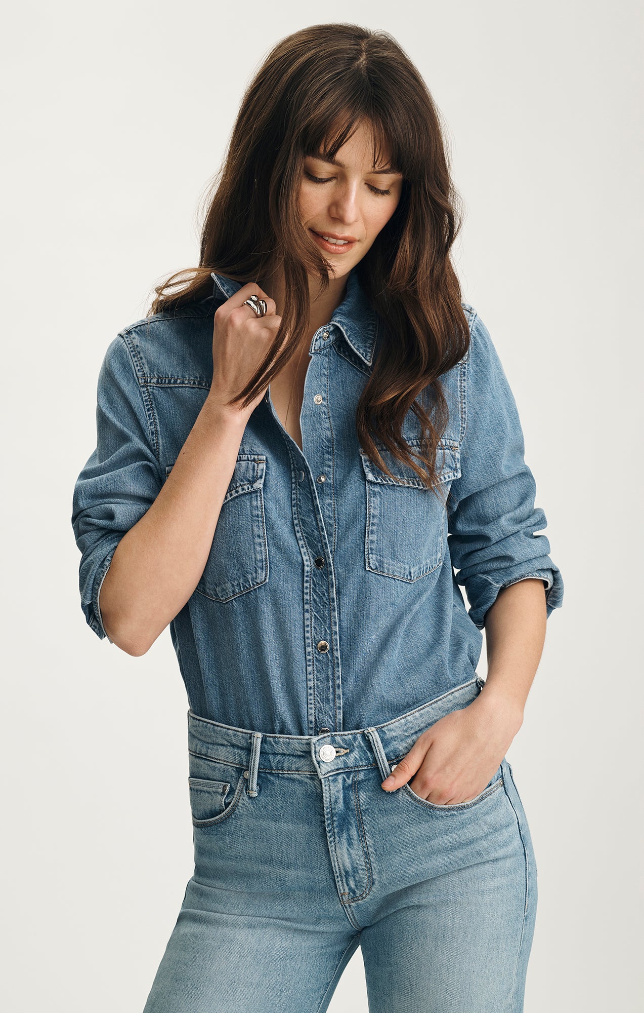 ANGELA DENIM SHIRT IN MID BLUE FEATHER BLUE